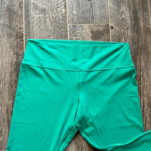 Lululemon align leggings size 20 - Picture 3 of 8